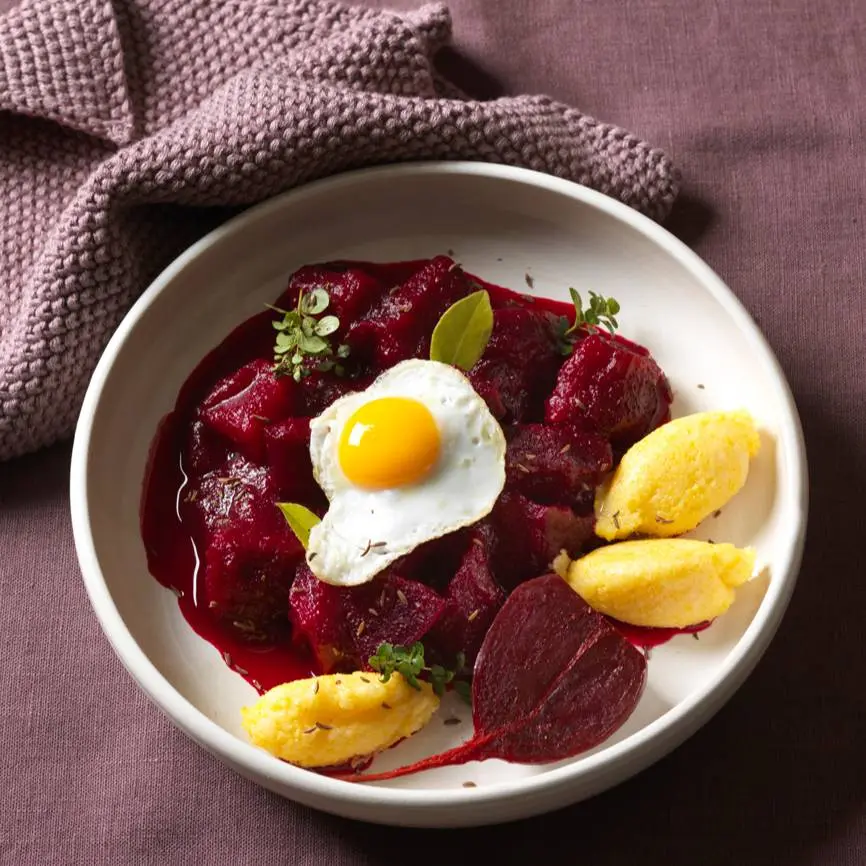 creation thumb for beet roots/ gulasch/quail egg/corn