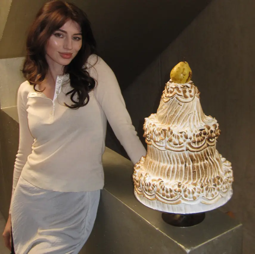 Angelica Vinogradova