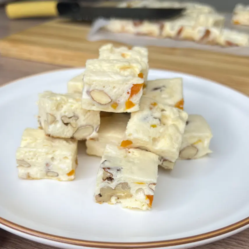 creation thumb for Marshmallow Nougat with Nuts & Dried Apricots