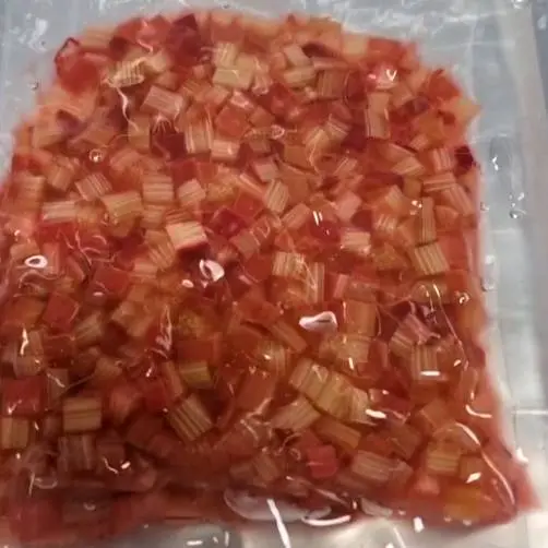 creation thumb for Crunchy Rhubarb Compote 