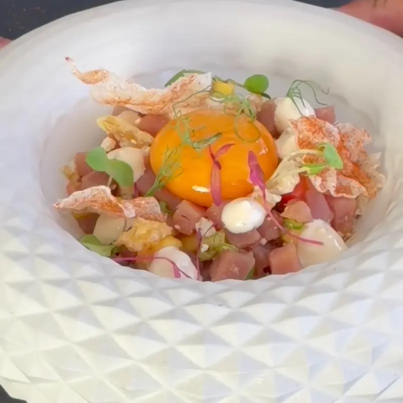 creation thumb for Tuna Tartare with Fried Egg