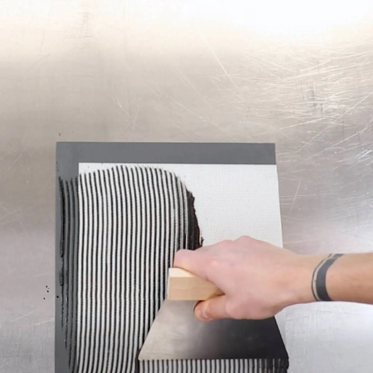 creation thumb for How to: Black Vanilla Stripes