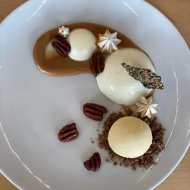 creation thumb for Buttermilk panna cotta 