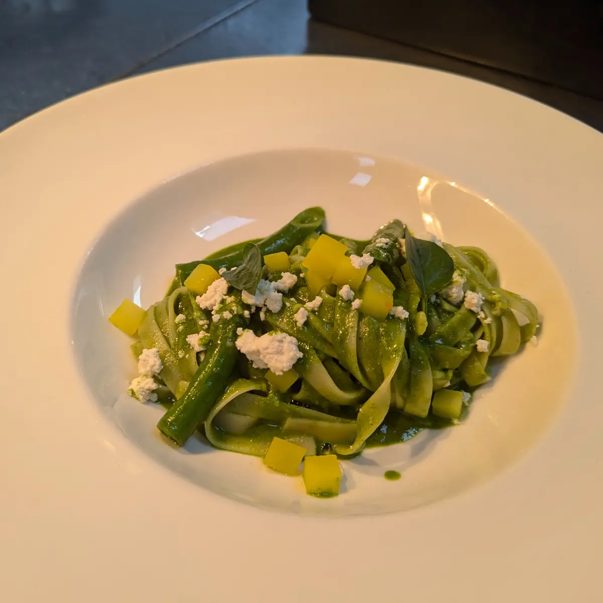 creation thumb for Fettuccine mit Pesto und Ricotta