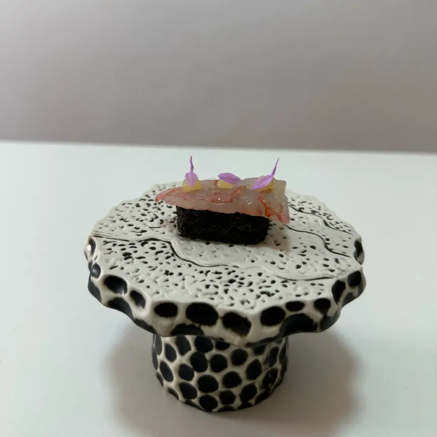 creation thumb for Torta di gamberi e inchiostro di seppia