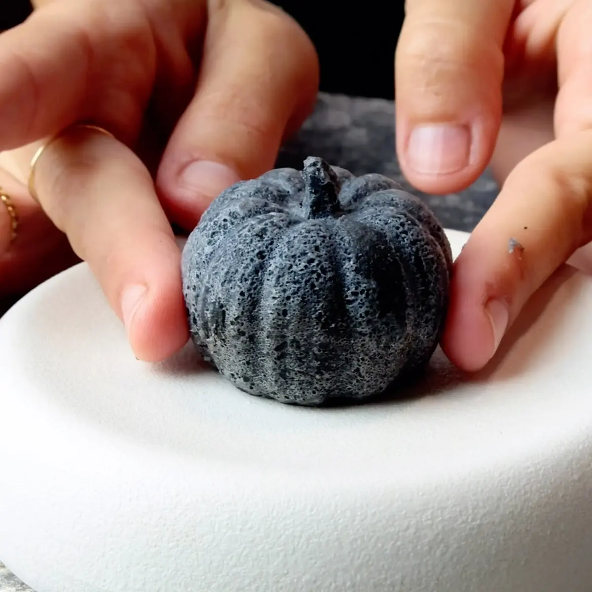 creation thumb for Halloween Black Pumpkin Flan