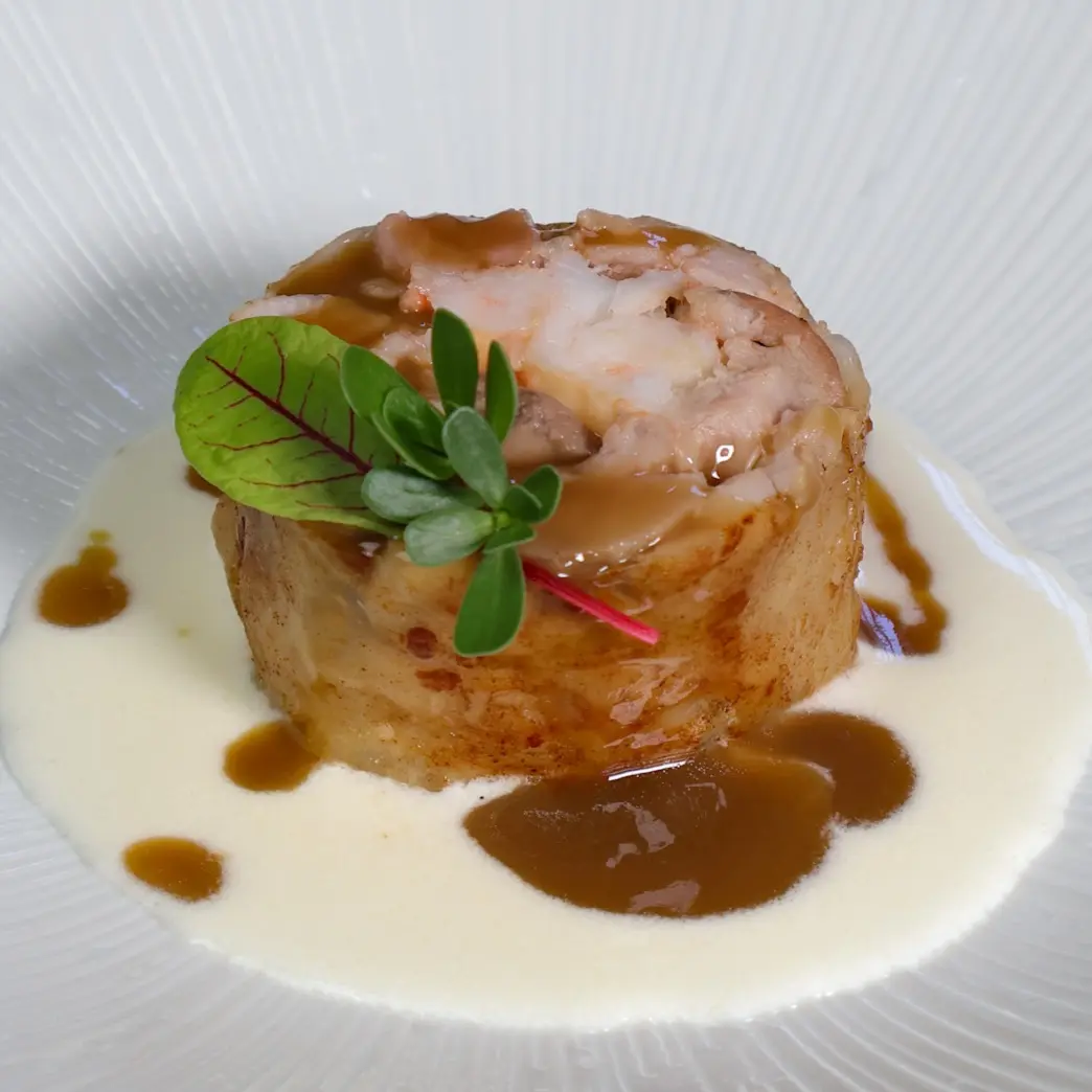 creation thumb for Sweetbread & Prawn Roulade