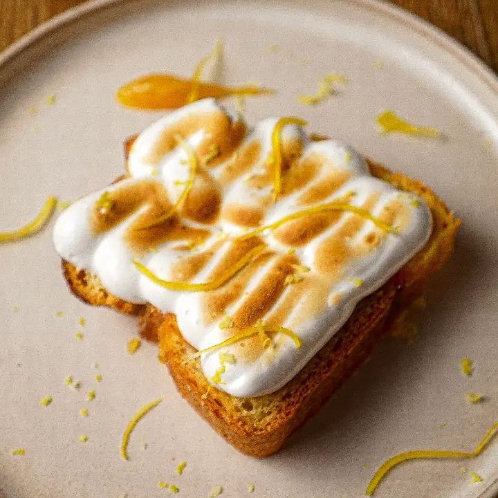 creation thumb for Saffron & Lemon Meringue Babka