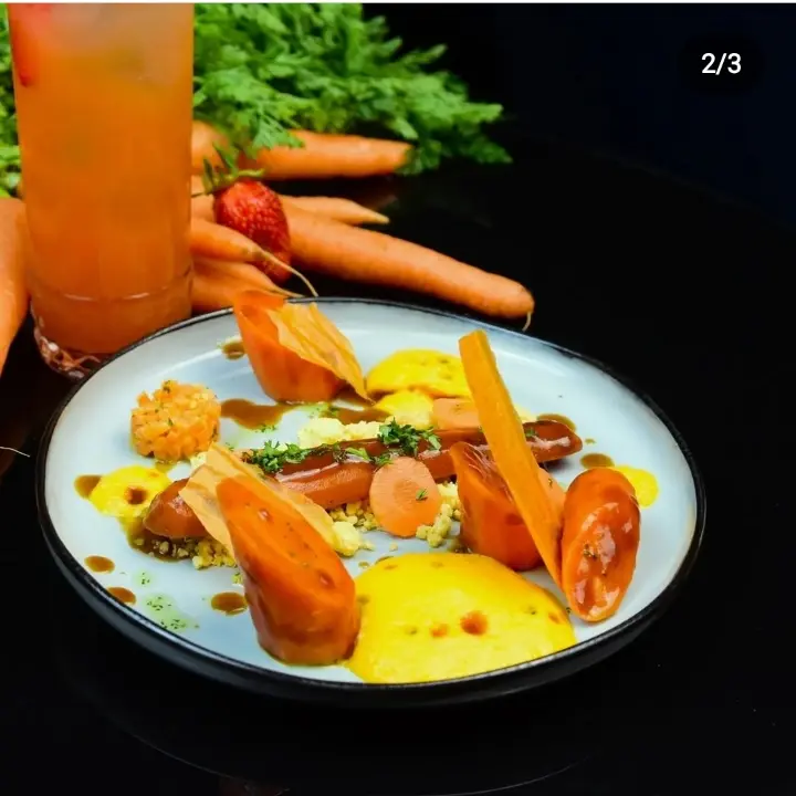 creation thumb for Carotte rôtie, purée de carottes fumées,crumble gouda