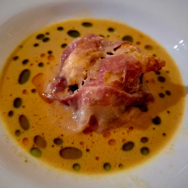 creation thumb for Langoustine on rendang with pancetta and fowl sauce 