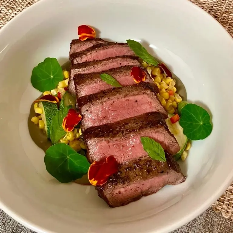 creation thumb for Bistecca 🥩 con verdure estive.