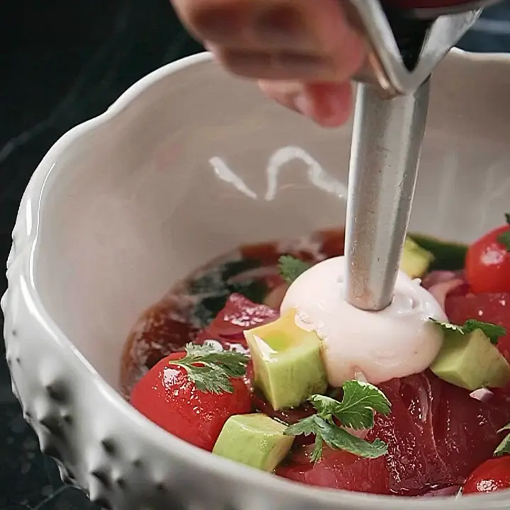 creation thumb for Tuna ceviche with stracciatella and tomato foam 