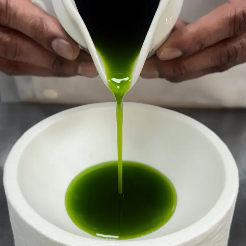 creation thumb for Parsley oil 