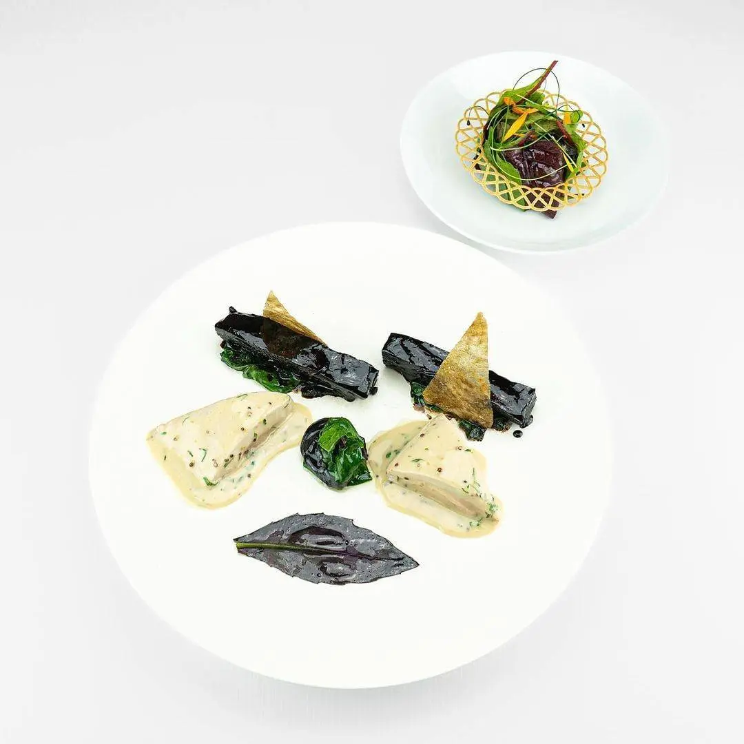 creation thumb for Guinea Fowl Three Ways|Sauce Suprême|Guinea Fowl Liver Salad