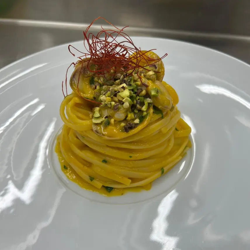 creation thumb for Linguine zucca,vongole e pistacchio