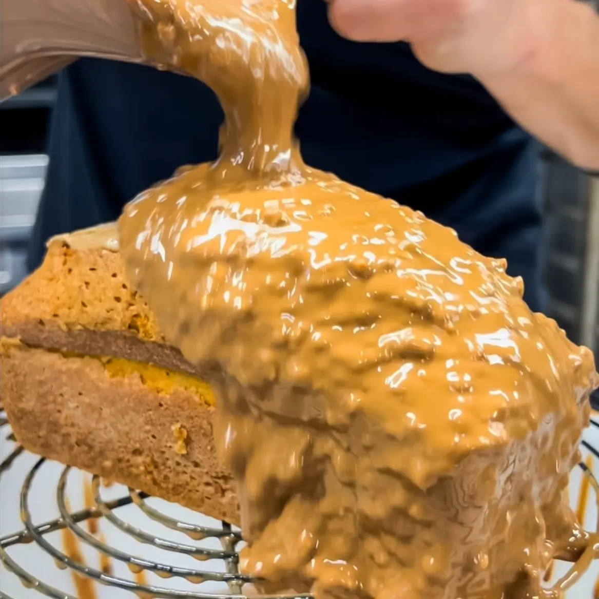 creation thumb for Haselnuss-Pflaumen-Kuchen