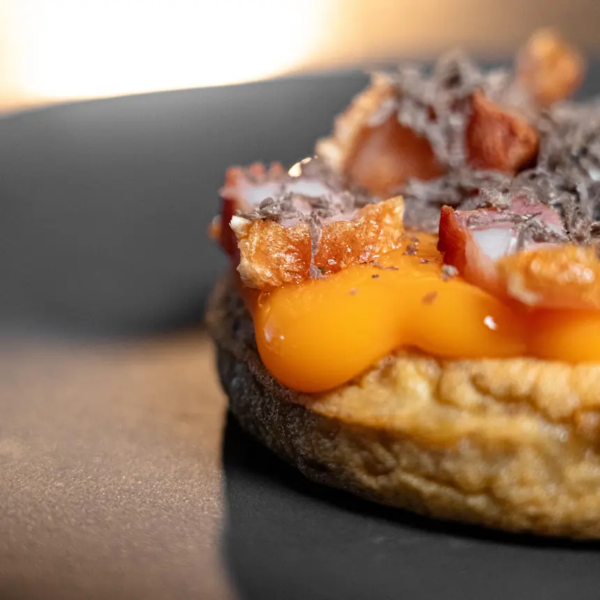 creation thumb for Frittata di Patate con Salsa di Tuorlo, Pancetta & Tartufo