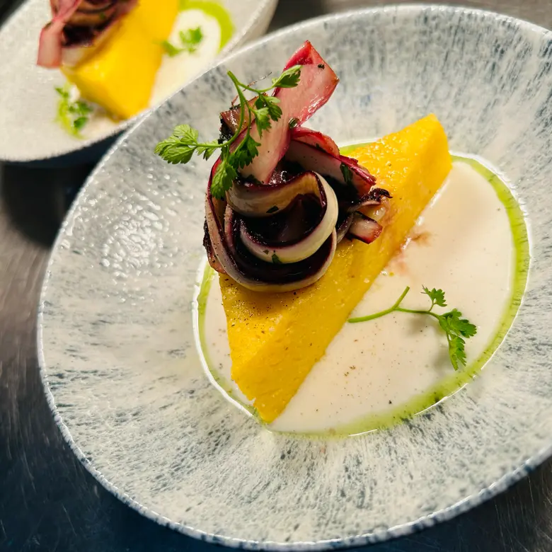 creation thumb for Polenta, Radicchio mit Wermut, Taleggio-Fondue