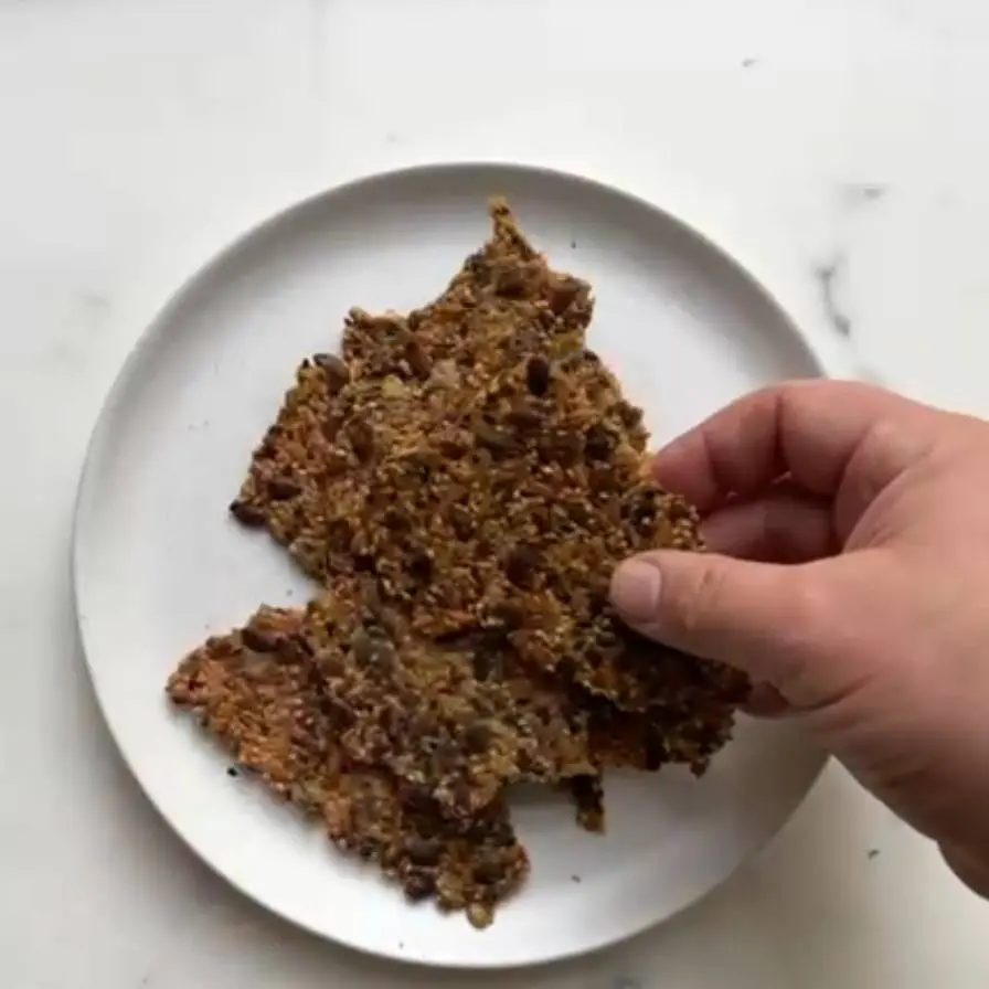 creation thumb for Cracker di semi a lievitazione naturale