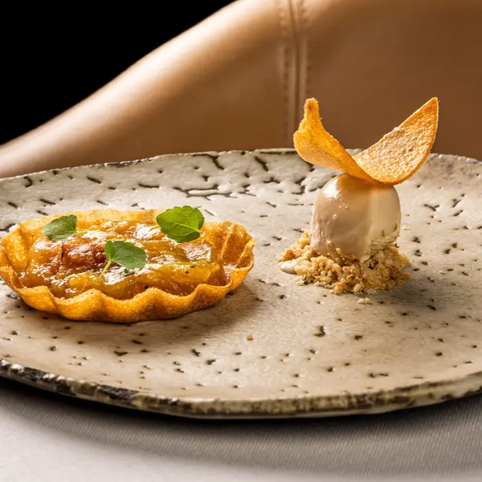 creation thumb for Grilled apple tartlet, toffee ice cream