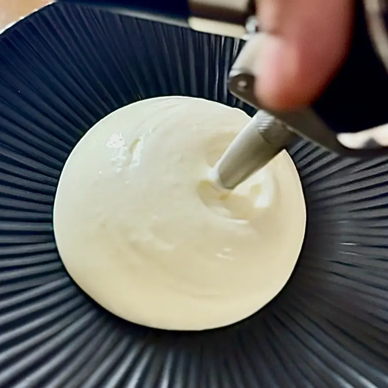 creation thumb for Black Truffle Parmesan Espuma 
