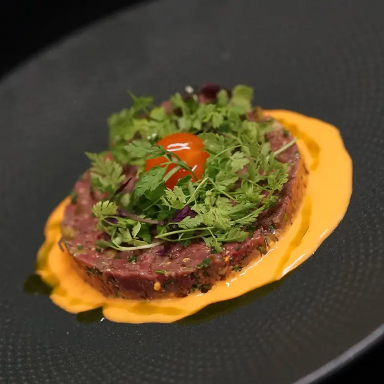 creation thumb for Steak Tartar ( Tartare de Boeuf)