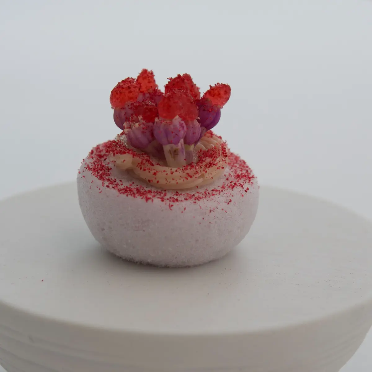 creation thumb for Rote Beeren Baisers mit Beeren-Gelee