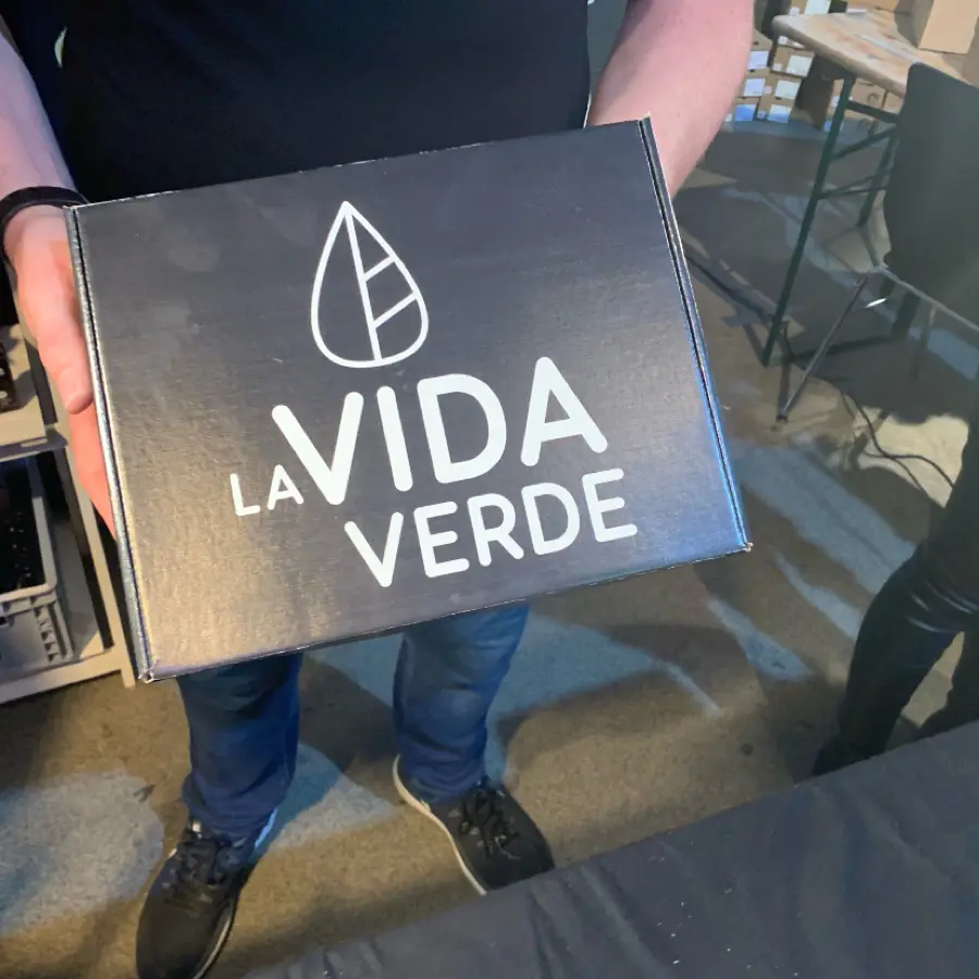 creation thumb for Cold-press natural oil tasting at La Vida Verde Düsseldorf