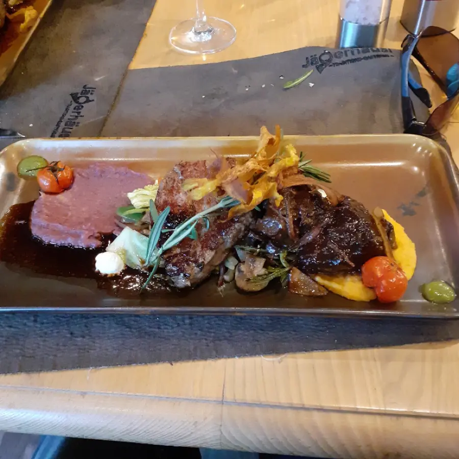 creation thumb for Duet vom Rind|Polenta|Rotkohl-Pürre 