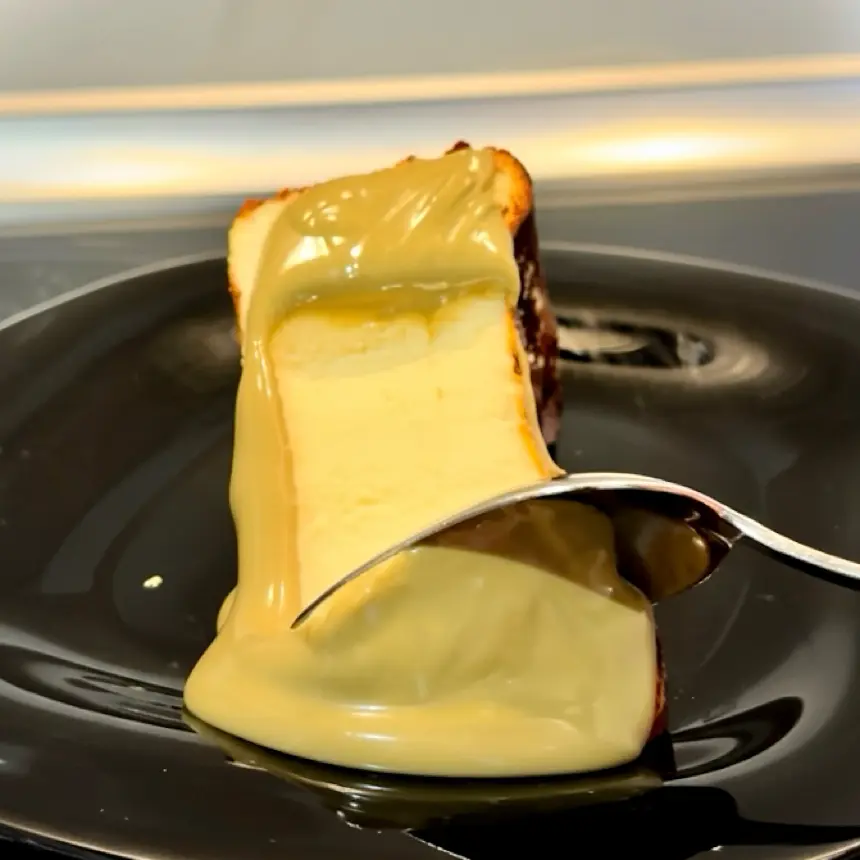 creation thumb for Basque Cheesecake (San Sebastian)