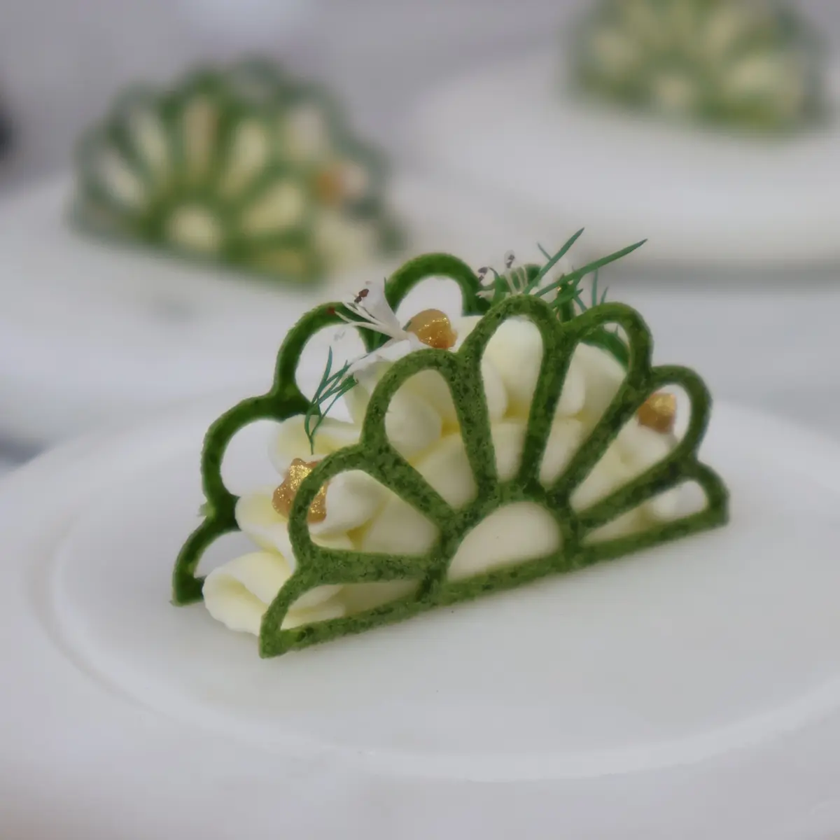 creation thumb for Spinach Tuile