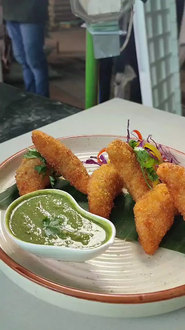 creation thumb for Prawns Rissóis