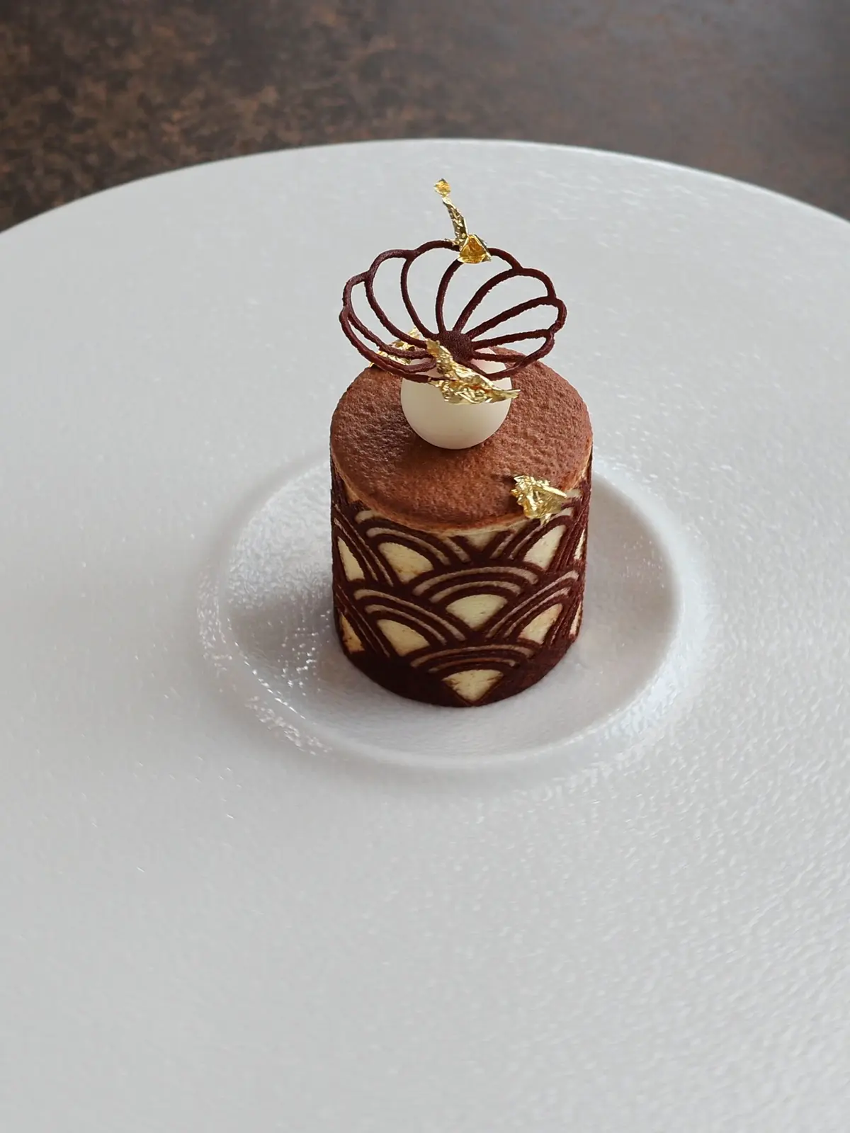 creation thumb for Mousse de chocolate blanco / Bizcocho / Cacao