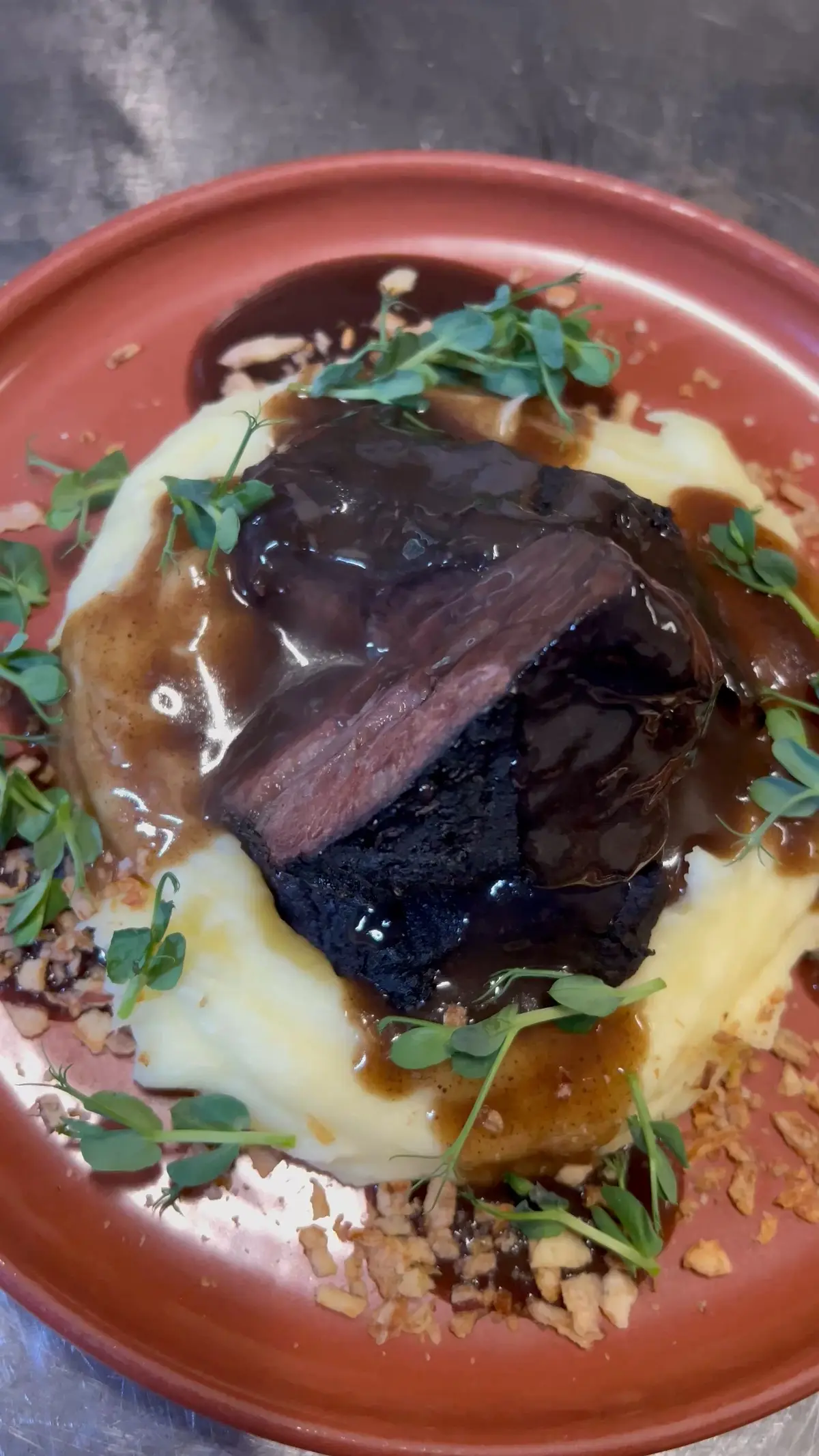 creation thumb for Beef Chicks with mashed potatoes and demi glace 