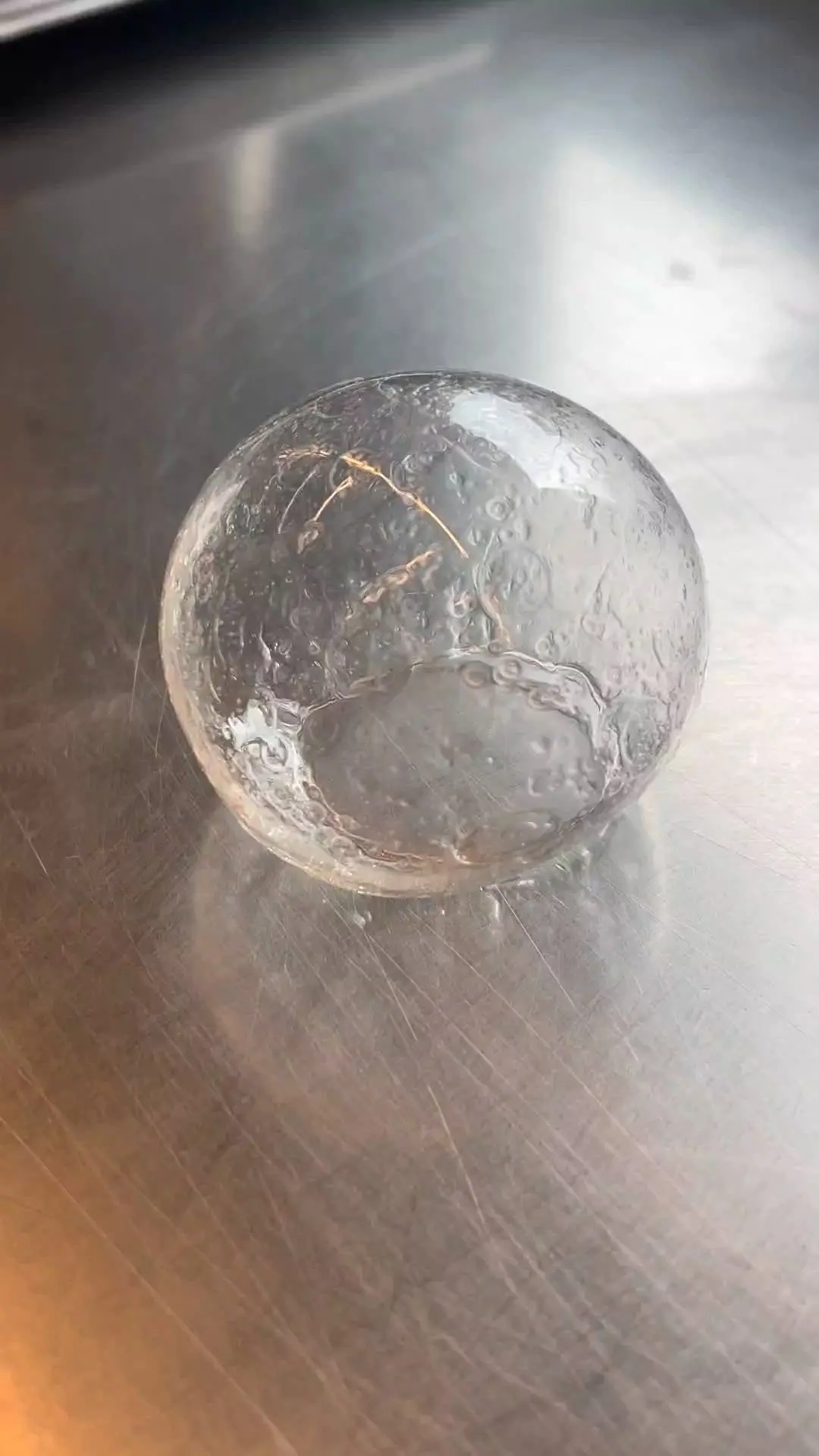 creation thumb for Isomalt Sphere