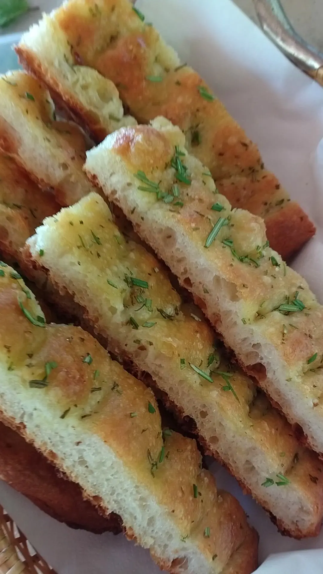 creation thumb for La Focaccia genovese, al rosmarino