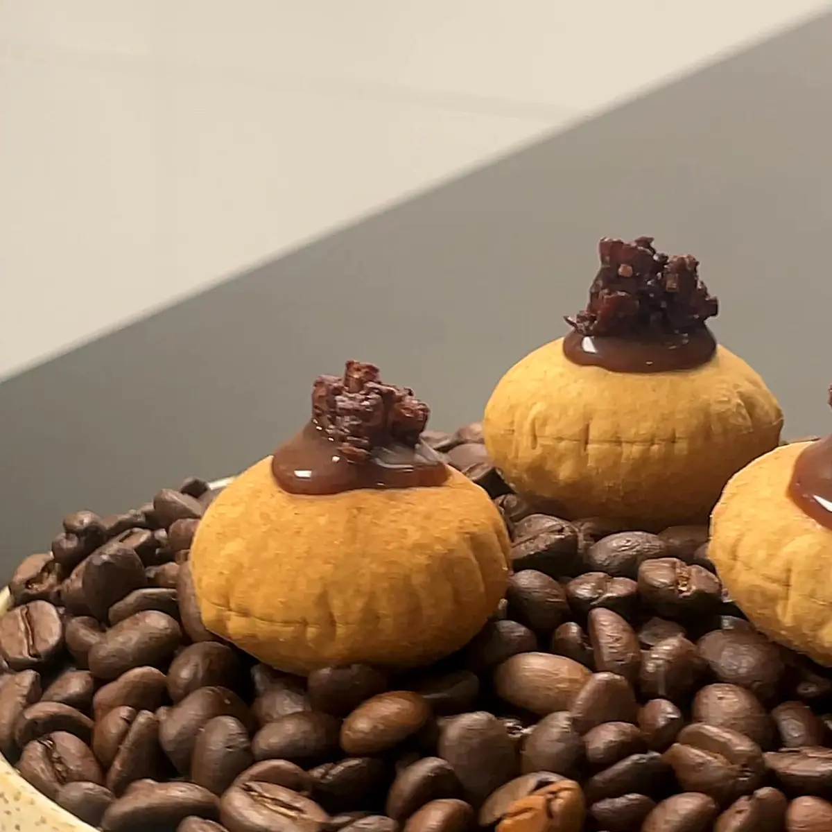 creation thumb for Puffed Dough with Coffee Crémeux Filling