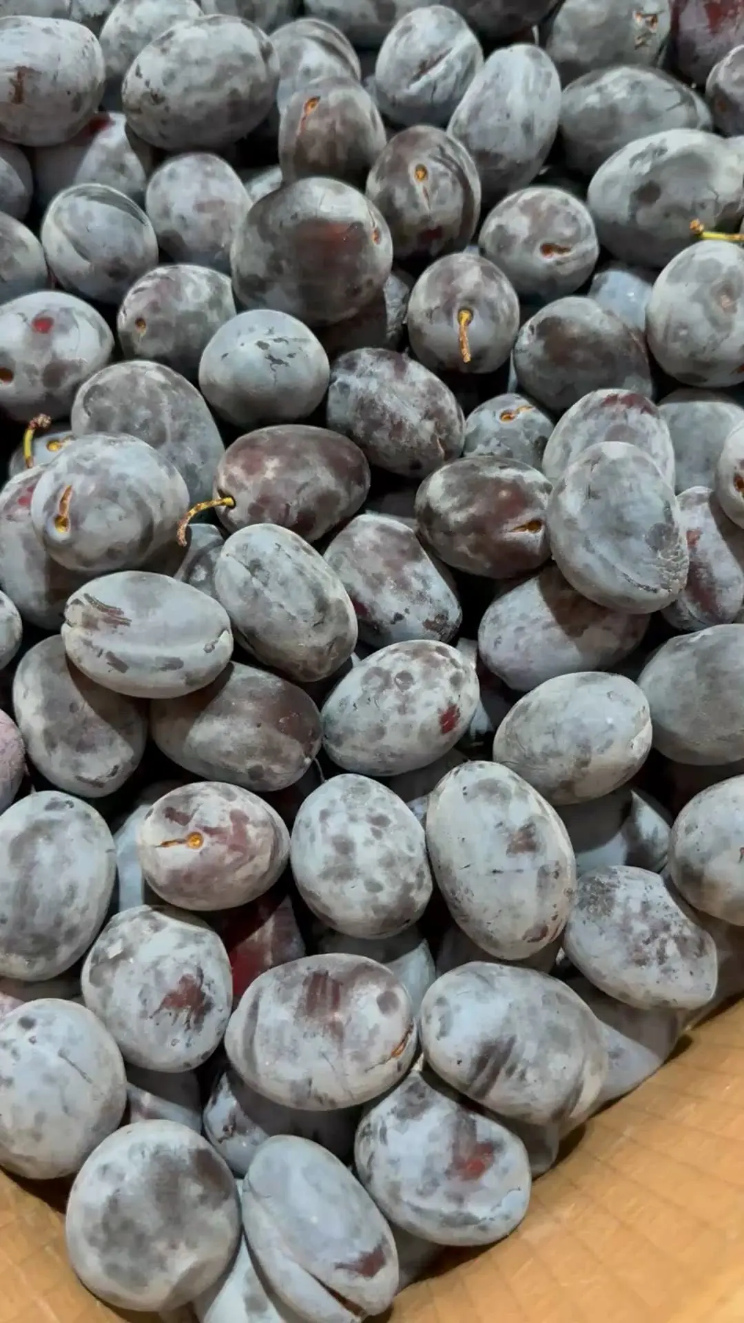 creation thumb for Naturaly sun-dried plums
