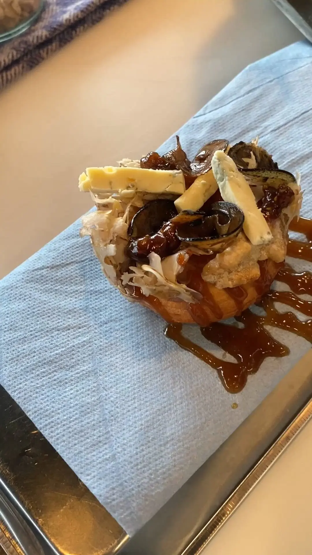 creation thumb for Walnut Donut with dried Fig and Cheese