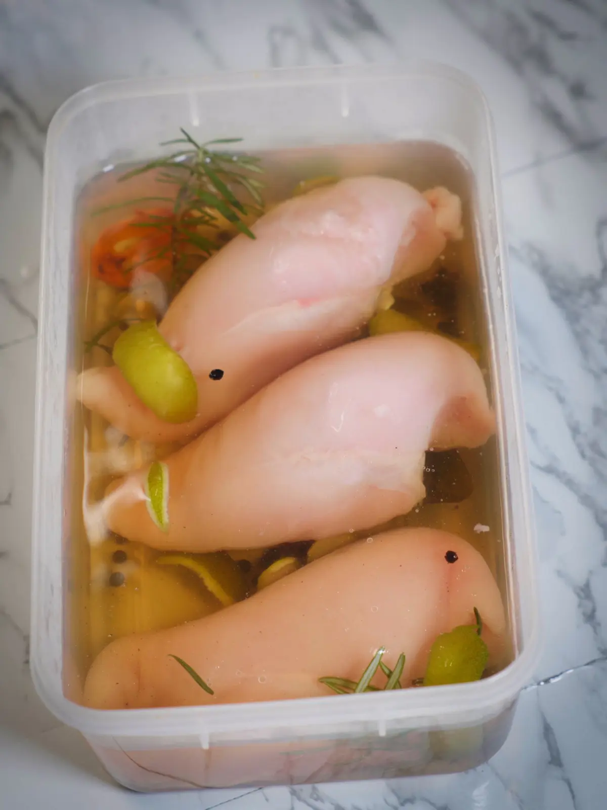 creation thumb for Salamoia di Pollo agli Agrumi e Rosmarino (Con Macis e Spezie)