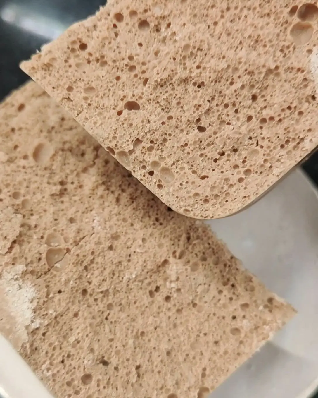 creation thumb for Chocolat Aérien aux Noisettes