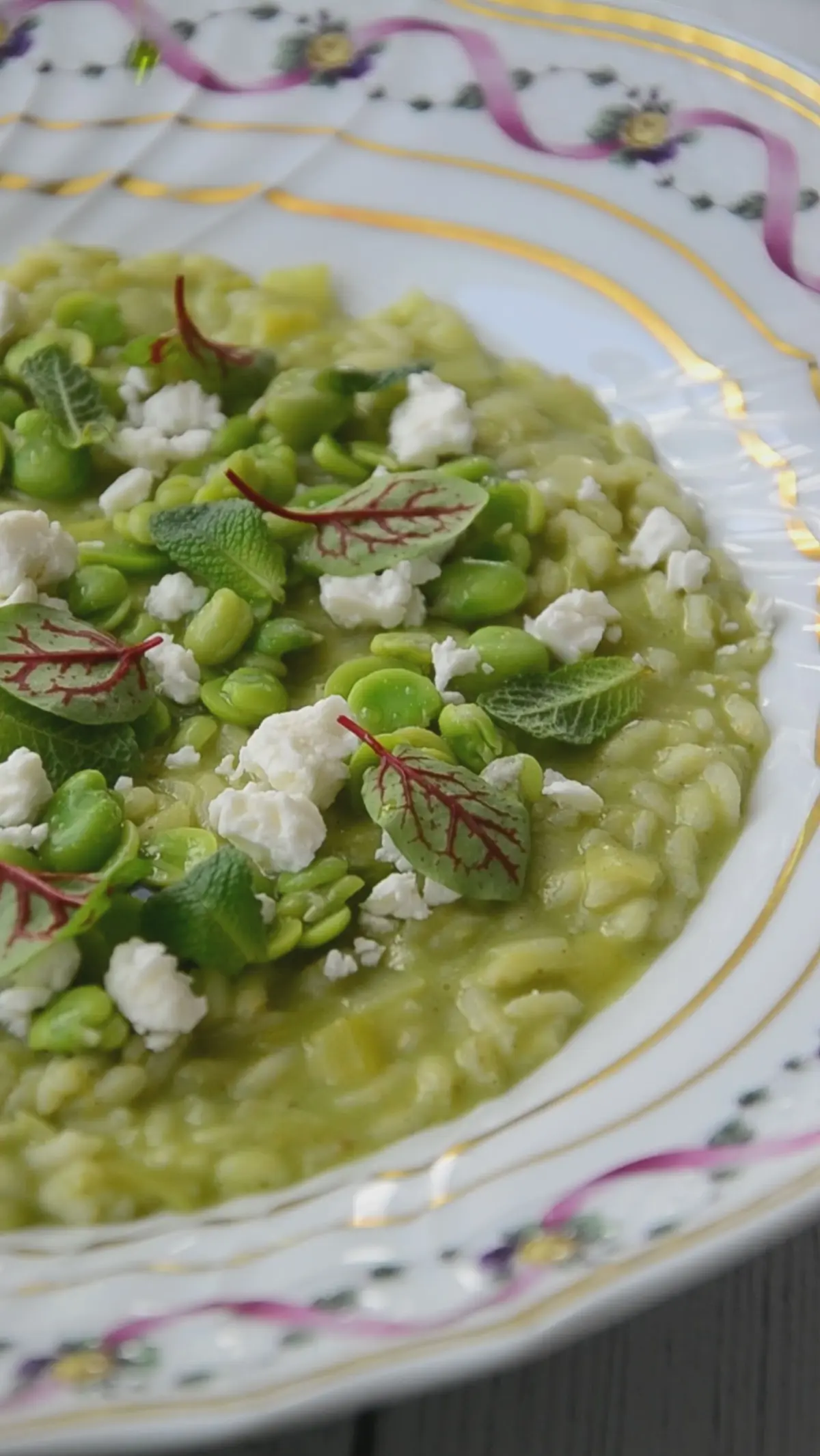 creation thumb for Broadbeans, mint and goat cheese risotto