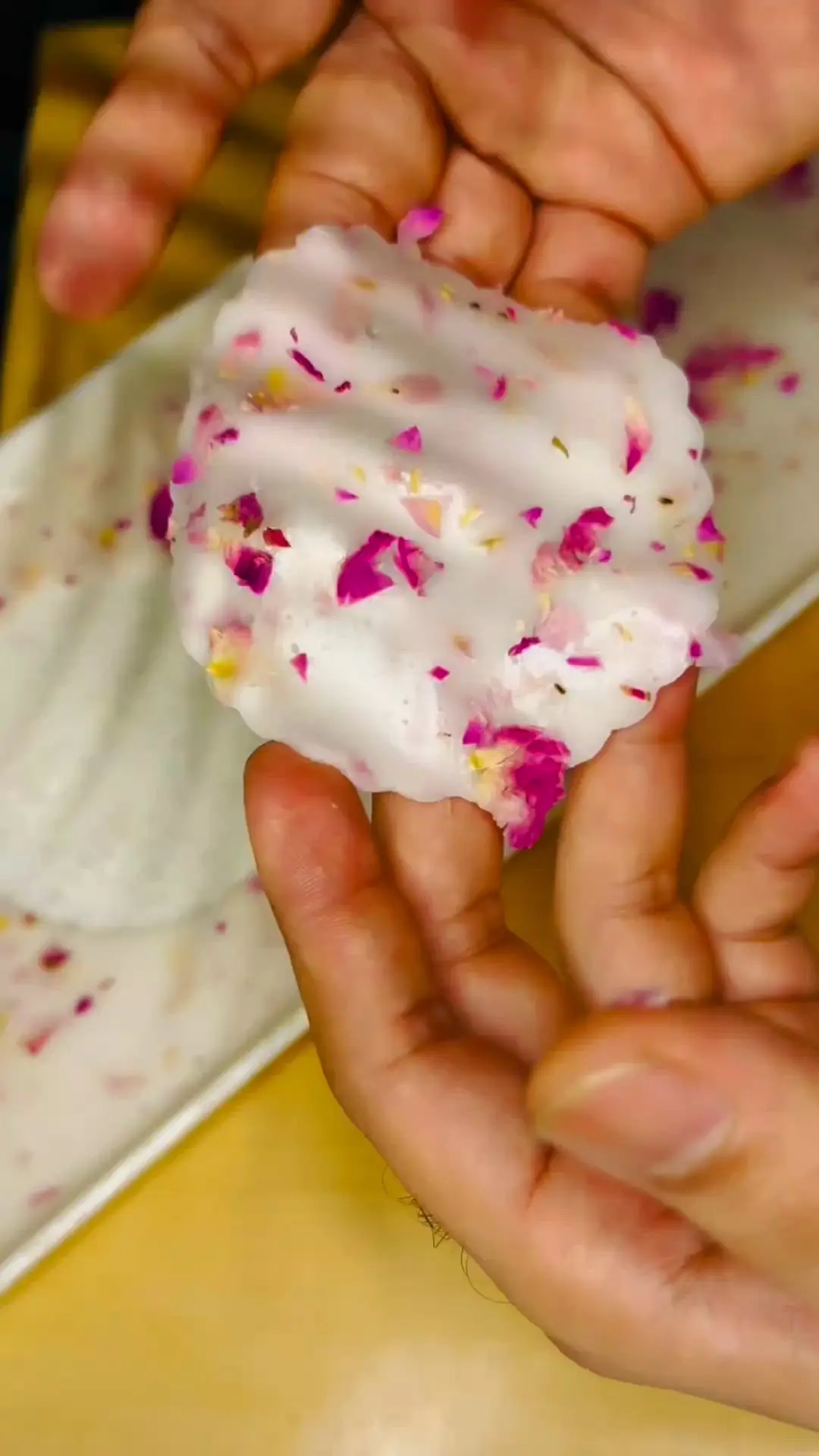 creation thumb for Coconut & Rose Veil 🌹🥥