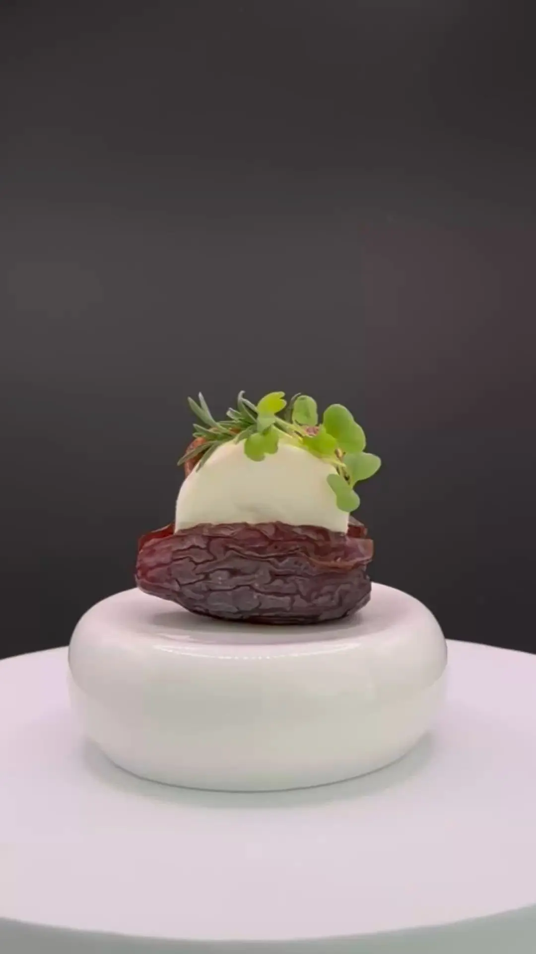 creation thumb for Stuffed dates 