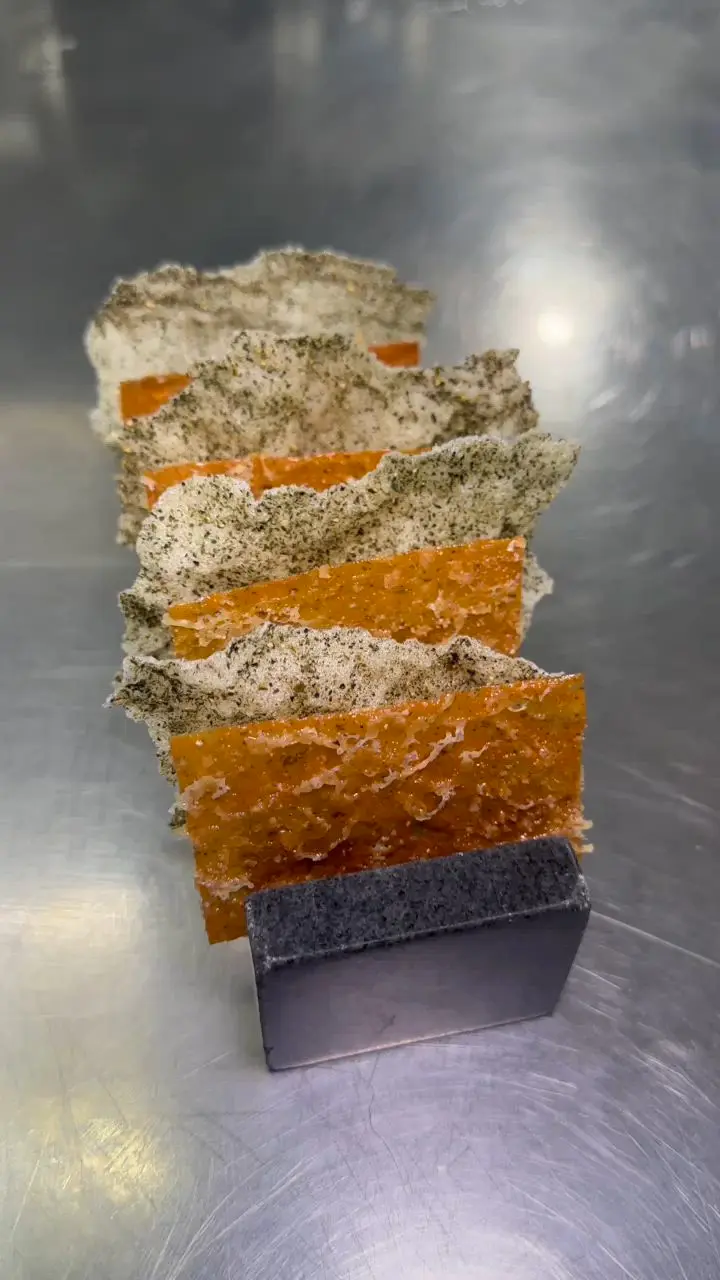 creation thumb for Parmesan-Cracker
