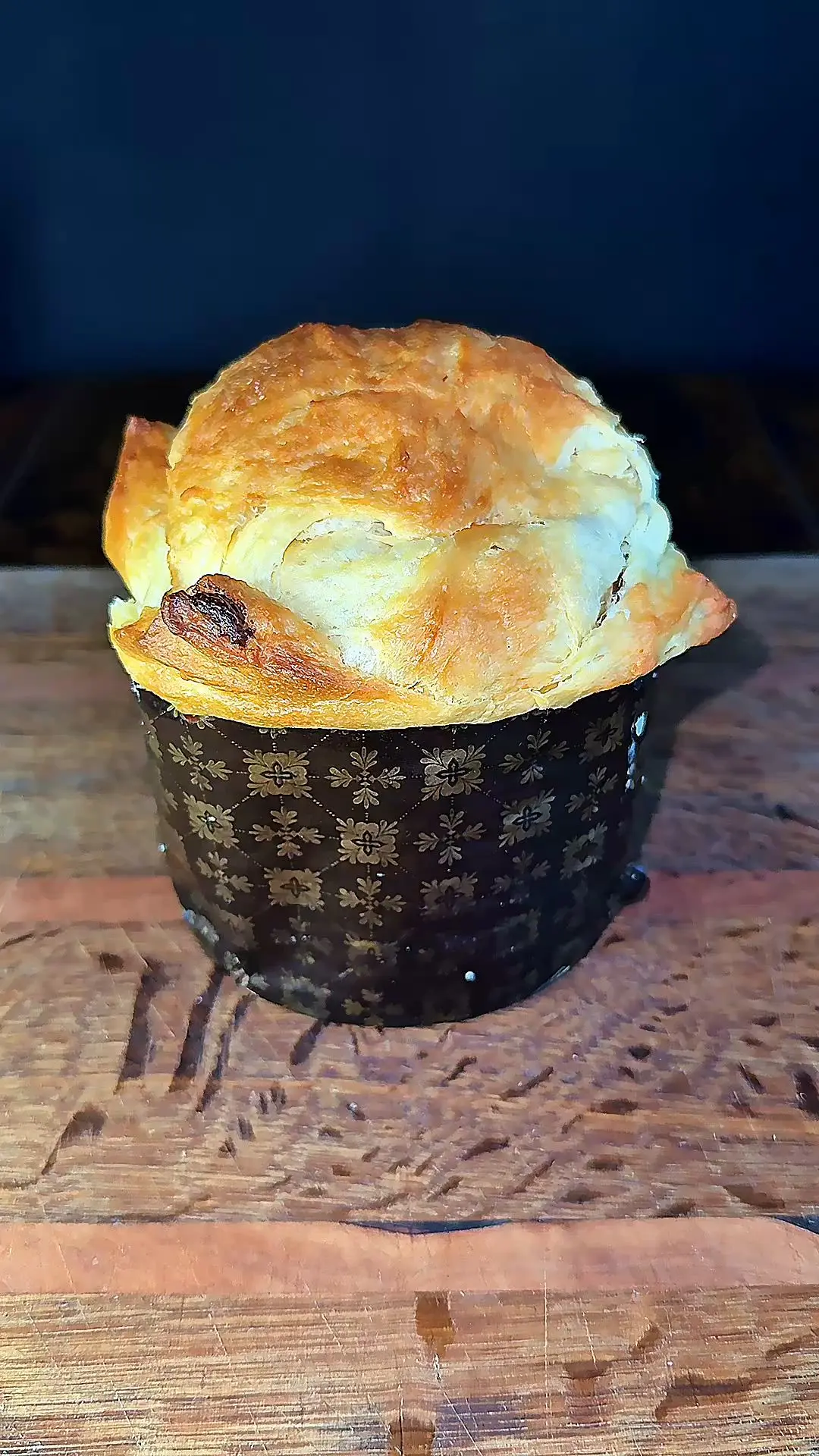 creation thumb for Chevalier Panettone — Chocolate Edition 