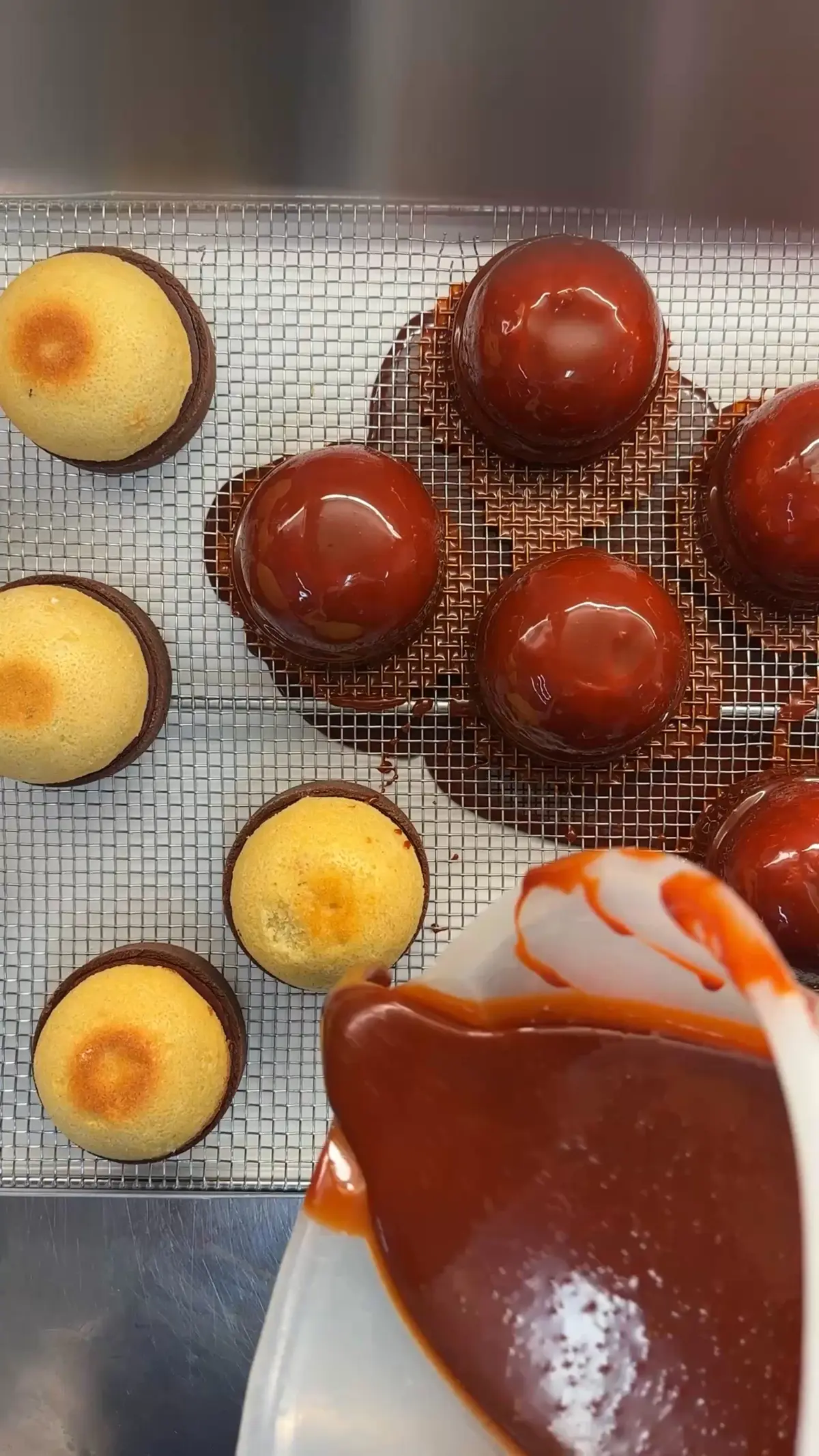 creation thumb for Mirror Glaze