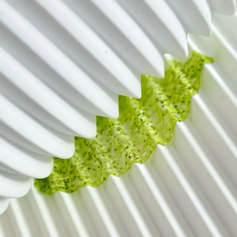 creation thumb for Kaffir Lime Opaline