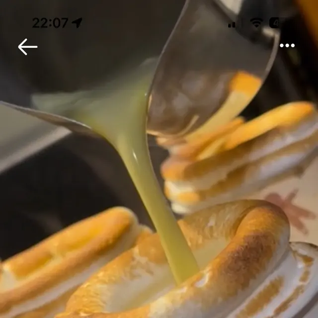 creation thumb for Pistachio +white chocolate latte