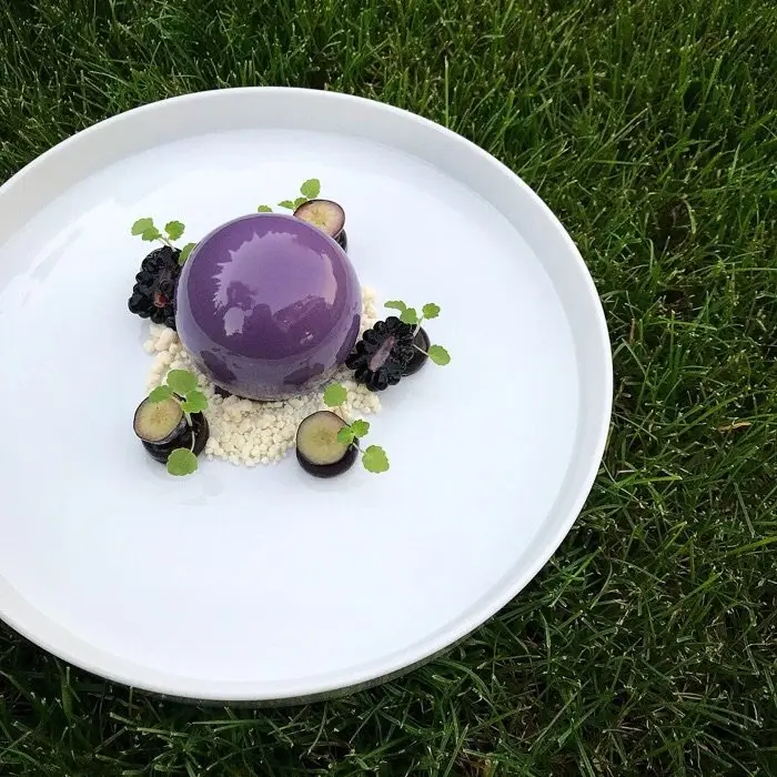 creation thumb for Valrhona Opalys & Blackbarry